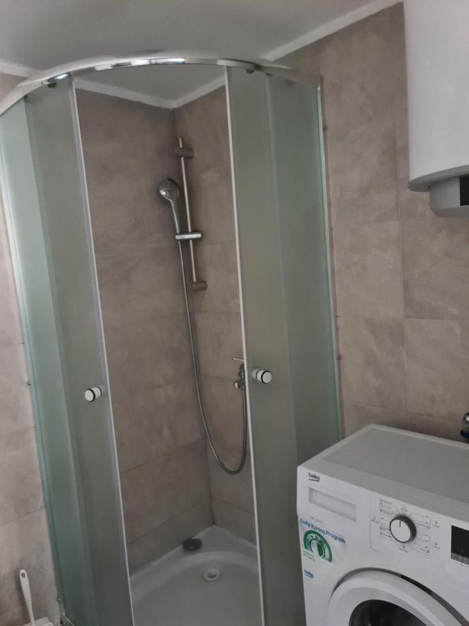 Marton Apartamento Krk Exterior foto